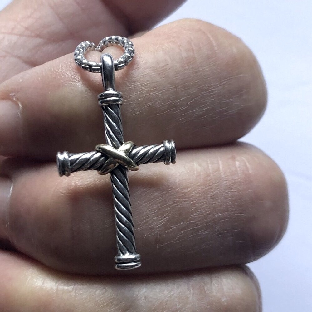 David Yurman X (18k)Cross Pendant Necklace 24”L Sterling Silver NICE Condition